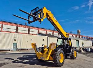 ACHETER CHARIOT ÉLÉVATEUR TÉLESCOPIQUE JCB 510-56 - Product Image 2