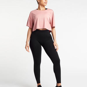 Nouveauté Logo personnalisé haut court pour femmes sweat décontracté haut tendance décontracté col rond 100% coton haut court t-shirts pour femmes - Product Image 1