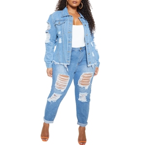 Veste en jean délavée à boutons, taille plus, style vintage, coupe extensible confortable et design déchiré tendance - Product Image 2