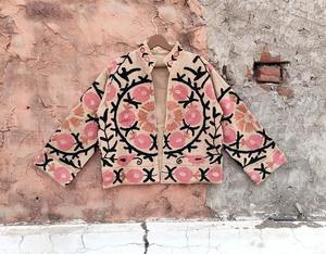 Veste en coton TNT, veste brodée, cadeau d'anniversaire, vêtements d'extérieur Boho, vêtements uniques, veste Suzani faite main, cadeau pour elle - Product Image 5