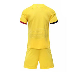 Uniforme de fútbol de poliéster de alta calidad para hombres, Club de impresión personalizado, el mejor estilo de llegada, conjuntos de tamaño adulto al por mayor de secado rápido - Product Image 2