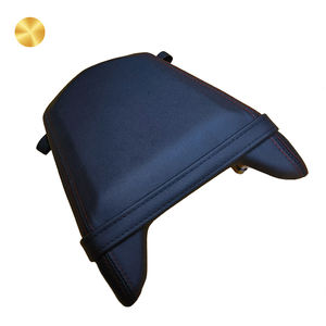 Asiento del conductor delantero para <span class=keywords><strong>Honda</strong></span> CB650R CBR650R 2019 2020 2021 <span class=keywords><strong>2022</strong></span> 2023 2024 accesorios <span class=keywords><strong>de</strong></span> bicicleta funda <span class=keywords><strong>de</strong></span> cojín <span class=keywords><strong>de</strong></span> asiento modificado para motocicleta - Product Image 3