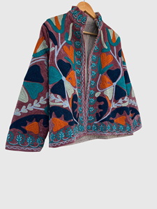 Veste en velours brodée de fleurs, col mandarin, manches longues, grande taille, vêtements d'automne pour femmes - Product Image 4