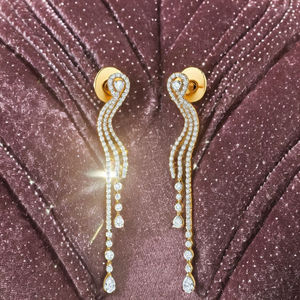Pendientes de diamantes cultivados en laboratorio de oro de 14 quilates al por mayor joyería fina clásica de alta calidad para mujer joyería de boda personalizada - Product Image 4