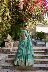Lehenga ผ้าไหมสำหรับเพื่อนเจ้าสาวหรืองานแต่งงานงานแฟนซีสไตล์ปากีสถาน - Product Image 2