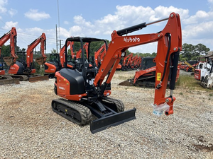 Mini-excavatrice Kubota d'occasion, compacte, sur chenilles, avec godet, pour travaux agricoles, construction et aménagement paysager - Product Image 5