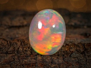 โอปอลเวโลไฟ 5.85 กะรัต พลอยธรรมชาติ ไม่มีการเจียระไน สีขาว พรีเมียม หินประจำเดือนตุลาคม ได้รับการรับรองจากผู้ตรวจสอบบุคคลที่สาม - Product Image 4