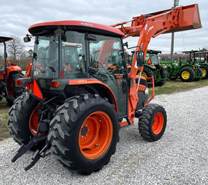 รถแทรกเตอร์4WD M7060คูโบต้า LA1154การเกษตร - Product Image 3