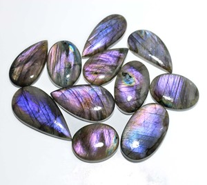 11 piezas Natural púrpura fuego labradorita suave cabujón mezcla forma suelta piedra preciosa - Product Image 1