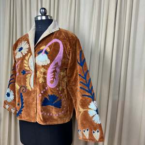 Boho Chic Retro Chic Free Size XL <b>Robe</b> Hand Embroidered Brown Floral Velvet Suzani Jacket Open Front Winter <b>Coat</b> Winter Wear - Product Image 6