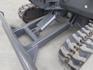 Mini-excavatrice sur chenilles d'occasion de 3 tonnes avec une capacité de godet de 0,12 m³, moteur diesel, puissance de creusement élevée pour l'agriculture et la construction - Product Image 2