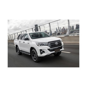 Suministro de vehículos Toyota Hilux usados en buen estado, disponibles con entrega rápida. - Product Image 1