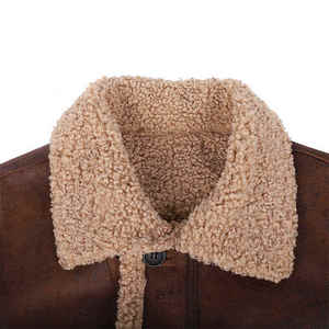 Veste en cuir pour homme, vêtement de rue classique avec une coupe confortable, matière douce pour un usage quotidien décontracté et un look de garde-robe quotidien - Product Image 4