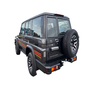 สำหรับ GRJ 76 LX+ รุ่นปี 2025 ขนาด 4.1-6 ลิตร เกียร์อัตโนมัติ รถ SUV หุ้มหนัง พร้อมหลังคาซันรูฟแบบพาโนรามา - Product Image 4
