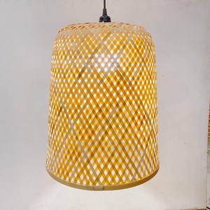 Abat-jour en bambou et rotin, style japonais minimaliste, traditionnel européen, lampe décorative antique pour restaurant, taille personnalisée disponible - Product Image 2