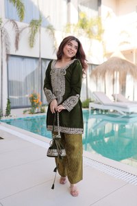 Traje de Trabajo TOP PENT BATVA de Invierno, Estilo Vintage Natural Recto, 9000, Terciopelo, Bordado Enriquecido con Zari - Product Image 2