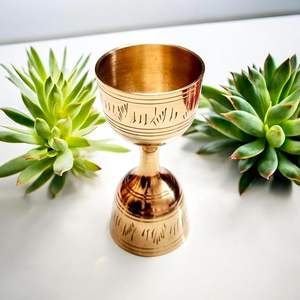 แก้วทองแดงคุณภาพสูง ผลิตด้วยมือ เป็นมิตรกับสิ่งแวดล้อม ความจุขนาดใหญ่ พื้นผิวเรียบเนียนขัดเงา เหมาะสำหรับเป็นของขวัญองค์กร ขายส่ง - Product Image 4
