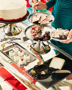 Support rond en métal et marbre pour pâtisserie et dessert Greatset Support à gâteau en métal de grande taille en métal de qualité - Product Image 2