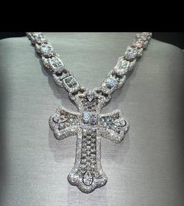 Haute qualité deux tons argent et or glacé breloques nom personnalisé pendentif avec VVS Moissanite diamant Style Hip Hop - Product Image 3