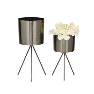 Jardinière en métal conçue sur mesure OEM fabricant de pots de fleurs et de jardinières de style fermier en Inde de la meilleure qualité - Product Image 2