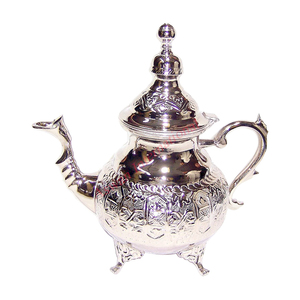 Théières en laiton sur mesure dans des styles assortis Décoration intérieure en métal pour cuisine et table - Product Image 2