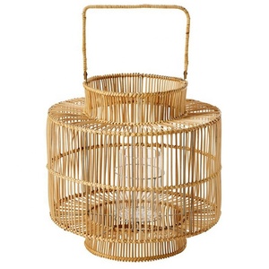 Vente en gros de bougeoirs vintage naturels avec verre, lanternes décoratives en rotin faites à la main, lanternes à bougies en bambou, pots pour la décoration intérieure - Product Image 6