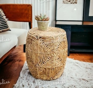 เก้าอี้ตกแต่งสำหรับห้องนั่งเล่นของตกแต่งบ้านเบาะรองนั่งแบบหวายทรงกลมแบบออตโตมันให้ความอบอุ่นและสบายสำหรับห้องนอนคอนโซลฝังกระดูก - Product Image 1