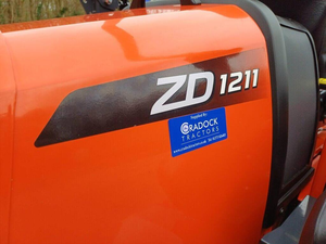 Premium Quality Kubota ZD1211 Ride on Lawn Mower <b>Grass</b> <b>Cutting</b> <b>Machine</b> for Sale Available Now In Stock for Fast Delivery - Product Image 5