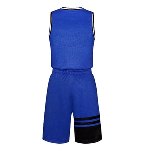 Nouvelle conception d'uniformes de basket-ball pour adultes, taille plus, impression personnalisée, uniforme de basket-ball sublimé à séchage rapide - Product Image 3