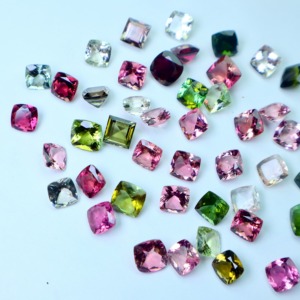 Haute qualité 7x8mm coussin coupe Tourmaline pierre précieuse en vrac naturel poli fournisseur - Product Image 1