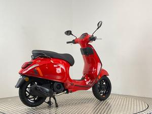 Vespas SprintS 125 de haute qualité (Motocyclettes) - Product Image 6