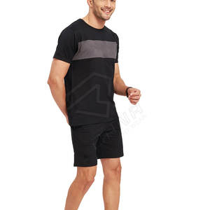 Ensemble court de t-shirts graphiques à impression personnalisée en deux pièces vêtements d'été pour hommes ensemble t-shirts et shorts grande taille en 2 pièces - Product Image 5