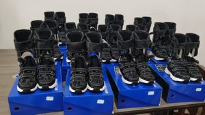 <span class=keywords><strong>Scarpe</strong></span> <span class=keywords><strong>ortopediche</strong></span> di alta qualità 21-42 Cm colore rosa rosso e blu sandali plantari per <span class=keywords><strong>bambini</strong></span> <span class=keywords><strong>scarpe</strong></span> <span class=keywords><strong>ortopediche</strong></span> caviglie - Product Image 6