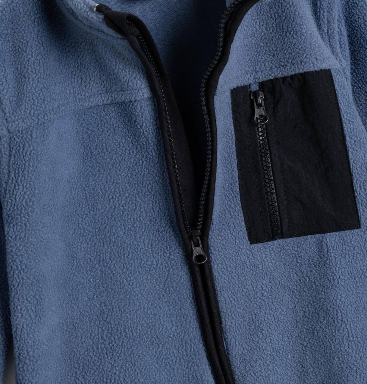 สีน้ำเงิน