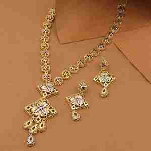 Colliers en chaîne de boîte en laiton à 3 tons en gros, bijoux de mode - Product Image 1