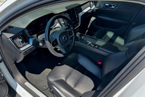 รถยนต์ T5 AWD Turbo 4 สูบ สภาพดี ใช้งานน้อย - Product Image 5