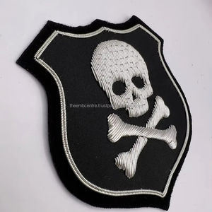 Vente en gros 2024 Meilleure vente Nouveau design Badges en PVC personnalisés avec logo personnalisé Badges en PVC en caoutchouc souple à vendre Tissu sergé - Product Image 1