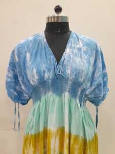 ชุดเดรสลำลองฤดูร้อนของผู้หญิง,ชุดเดรสคอวีมาตรฐานแม็กซี่ยาวแบบย่นๆย้อมด้วยมือ - Product Image 5