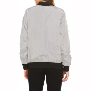 Chaqueta de bombardero de satén personalizada de alta calidad Chaqueta de poliéster de invierno para hombres y mujeres Chaqueta universitaria de satén de béisbol - Product Image 6