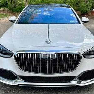 Maybach S580 4Matic Sedán 2022 de Lujo ~7,300 Millas, Motor V8 Biturbo, Tracción en las Cuatro Ruedas - Product Image 1