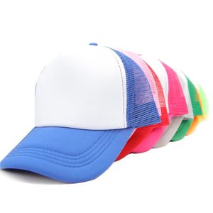 Casquette de camionneur classique réglable unie avec logo personnalisé tissé et patch, chapeau en maille – Fabricant de casquettes - Product Image 1