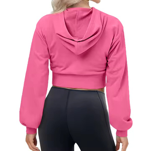 Femmes personnalisées 2025 marque personnalisée Logo haut court à capuche cordon épaules tombantes OEM motif blanc couleur unie pour l'hiver - Product Image 3