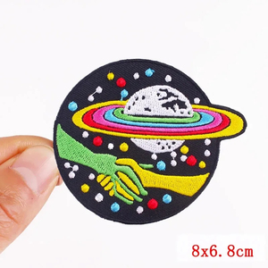 Patch brodé chat à coudre ou thermocollant en feutre non tissé, forme irrégulière, pour décoration cadeau - Product Image 4