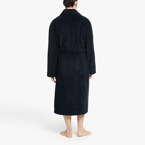 Peignoir Long en Coton Éponge Unisexe 100% Noir Spa Robe avec Col Imprimé Hôtel Vêtements de Nuit pour Femmes Fabriqué au Pakistan - Product Image 2