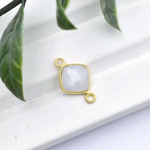 Connecteur de lunette en pierre de lune de 8 mm, fait à la main, lunette coussin, lien en pierre précieuse, plaqué or, fournitures de bijoux, cadeau pour elle - Product Image 1