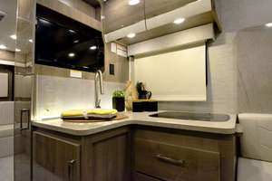 Used 2023 ENT EGRA QWEST 24N Luxury <b>White</b> RV for Camping 4-6 Passengers Euro 5 Emission 11000kg Payload RV Campervan Acrylic - Product Image 3