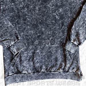 เสื้อฮู้ดผู้หญิงสไตล์วินเทจ ล้างสีแบบแอซิด ผ้าคอตตอนผสมเนื้อนุ่ม ดีไซน์ย้อนยุค ลุคสบายๆ แบบดิสเทรส - Product Image 5