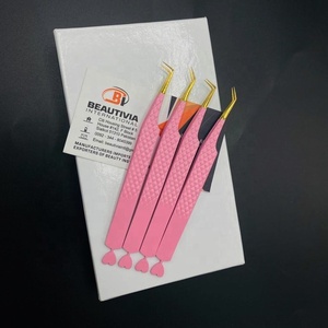 Pince à épiler professionnelle en fibre d'acier inoxydable pour bébé en or rose testé à la main conception de coeur durable pointu - Product Image 6