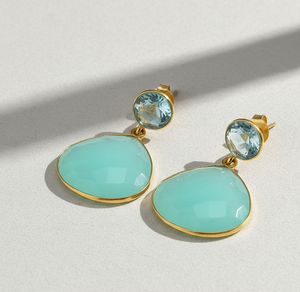 Boucles d'oreilles en topaze bleue, plaquées or 18 carats, argent sterling 925, pierres rondes de 8 mm et pendentifs en forme de cœur de 20 mm - Product Image 4