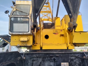 Original <b>Paint</b> Used IHI CCH1500E 150 ton Crawler Crane Second <b>Hand</b> IHI Lifting Crawler Crane - Product Image 5